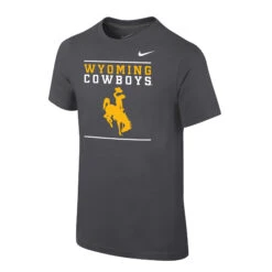 Nike Wyoming Cowboys Youth S/S Tee – Anthracite