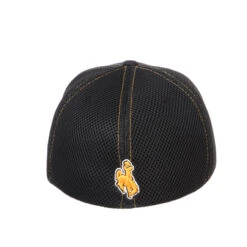 Wyoming Cowboys Alpha FlexFit Hat – Black -Sports Fashion Clothing Store WYOAPM0010 Straight Back scaled 1