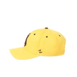 Wyoming Cowboys Competitor Hat – Gold -Sports Fashion Clothing Store WYOCPS002002 8 2 scaled 1