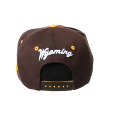 Wyoming Cowboys Youth Flatbill Hat – Brown/Gold -Sports Fashion Clothing Store WYOZEY002001 6 2 scaled 1